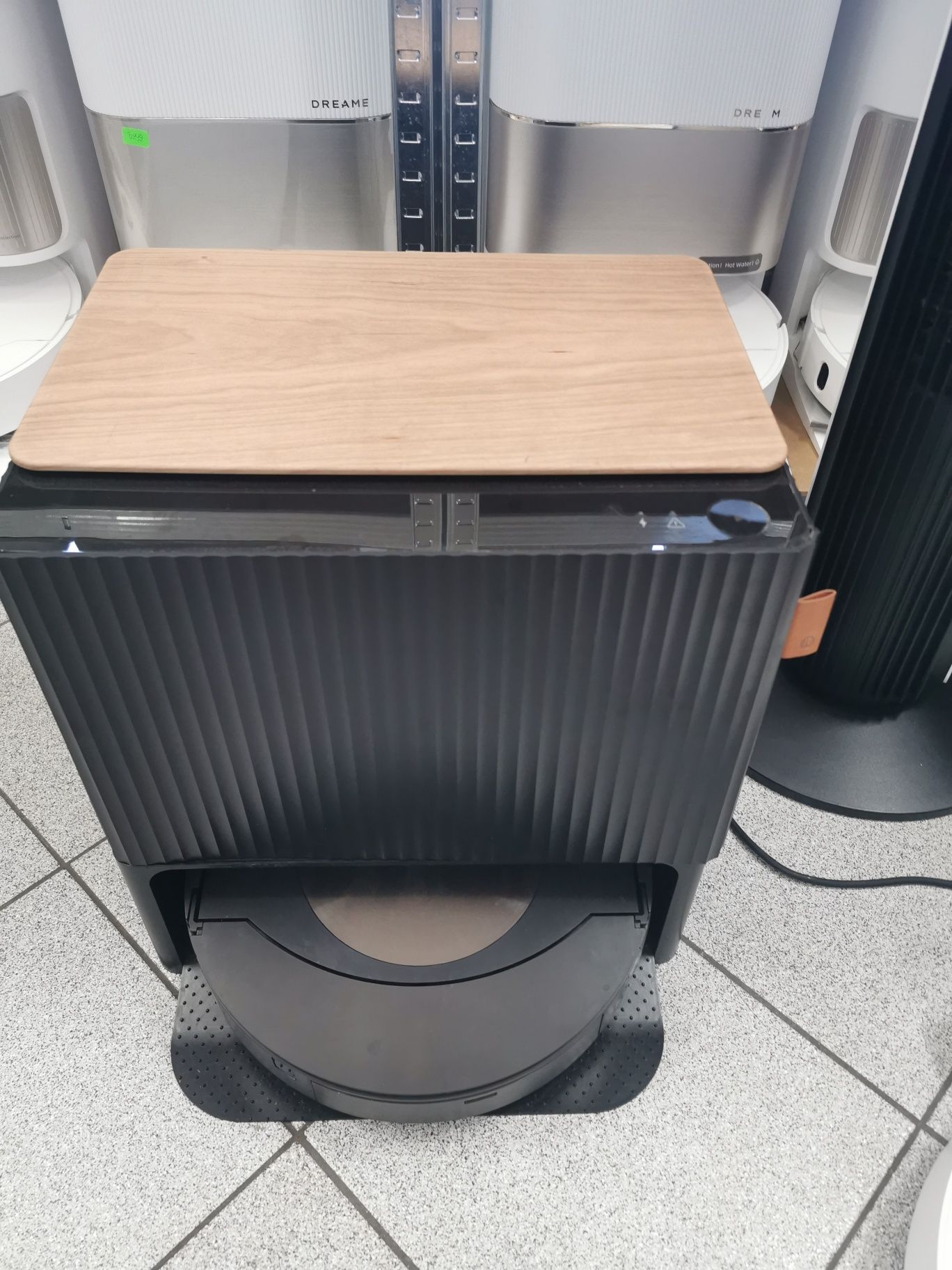 Robot sprzątający Roomba j9+ czytać opis