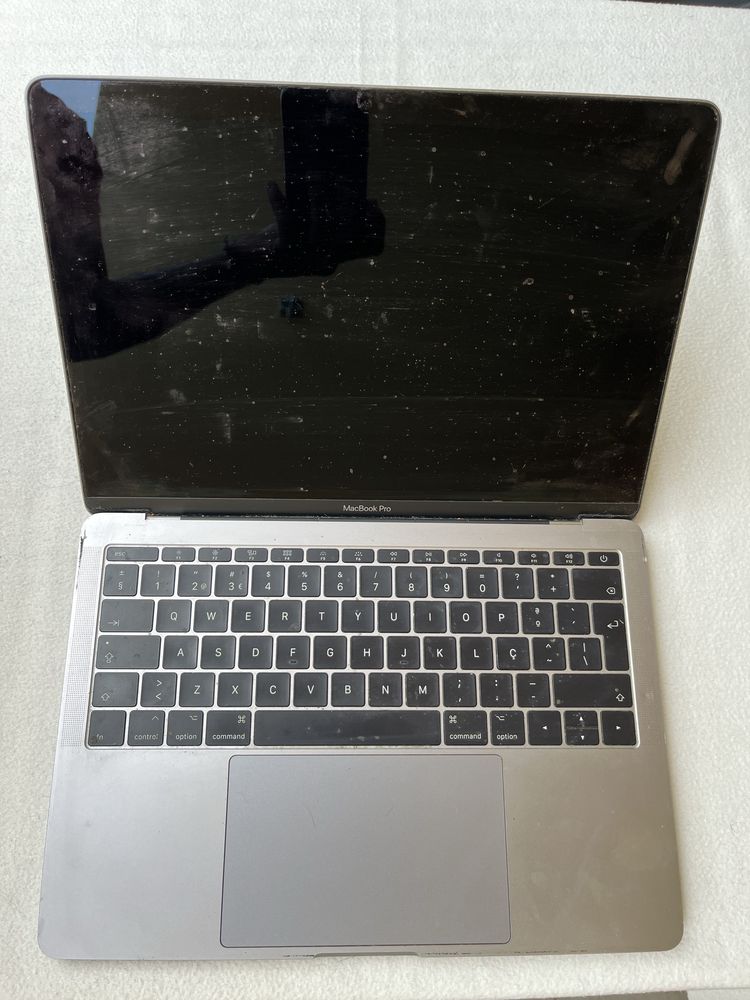Macbook pro 13 (2017)