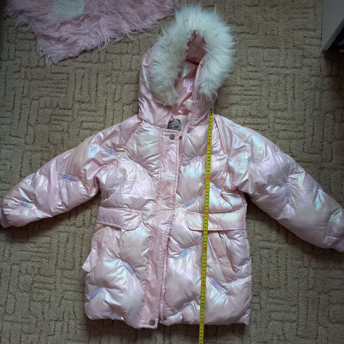 Зимняя куртка для девочки на меху