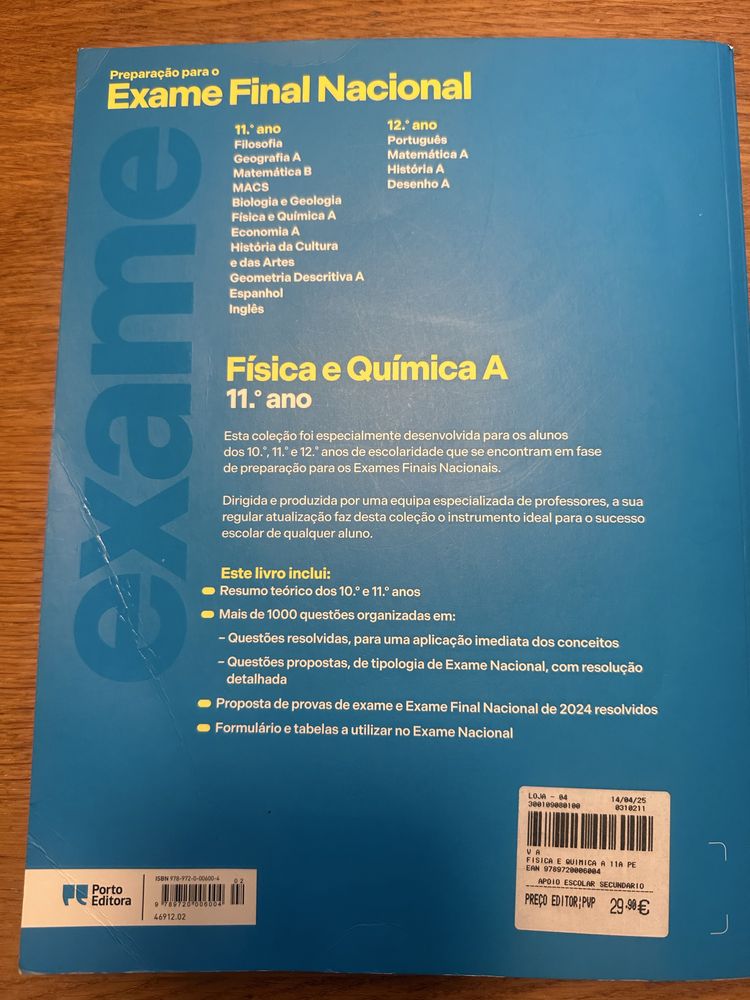 Livro de preparacao exames FQA 11ano