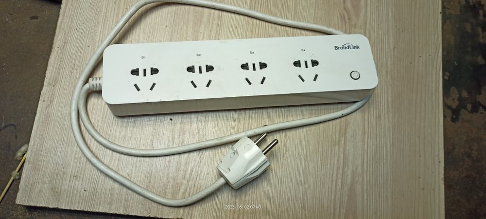 Подовжувач розумний дім, WiFi  підключення через додаток Broad Link