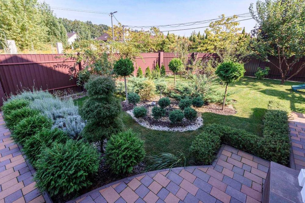 Без%Розкішний будинок з ремонтом,10 соток,басейн,баня.Гатне/Крюківщина