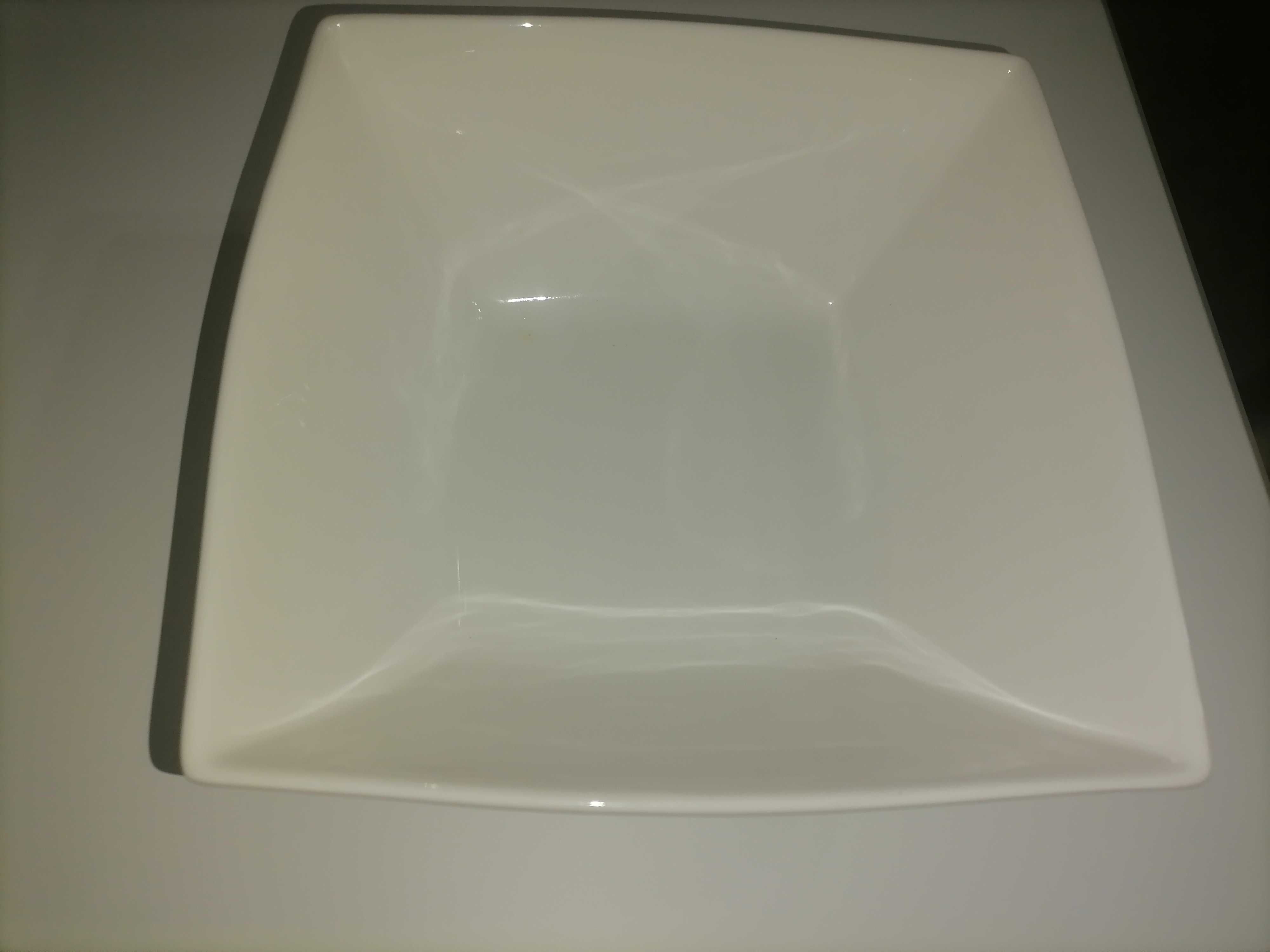 Serviço de Mesa Branco completo
