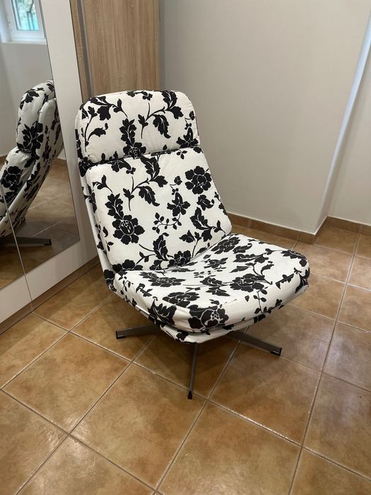 Poltrona giratória IKEA - HAVBERG