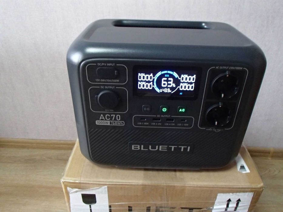 Зарядна станція BLUETTI AC70 EU