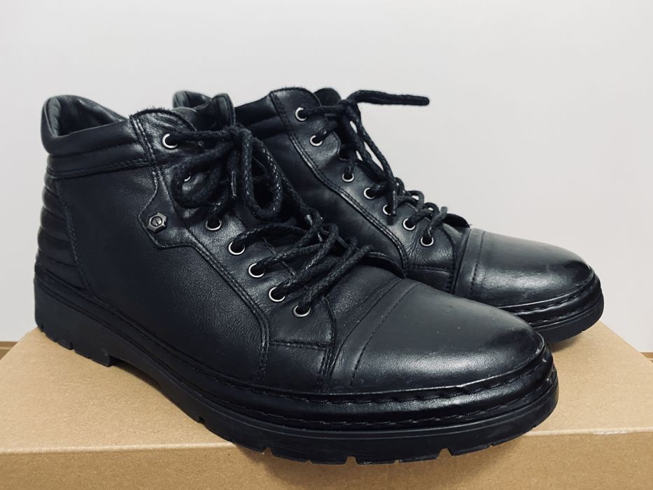 Шкіряні чоловічі черевики