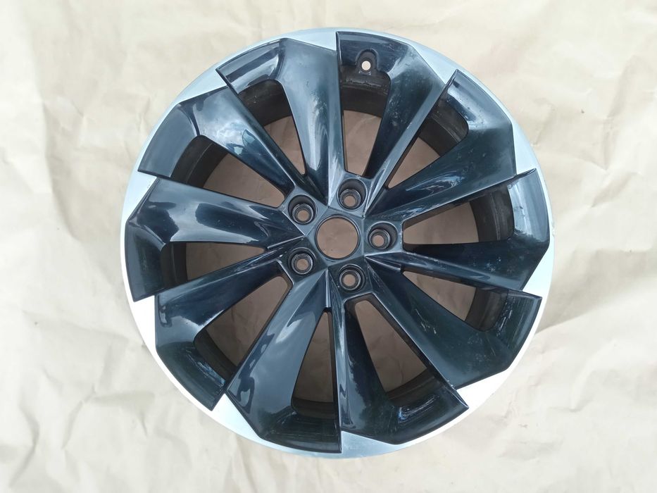 Felga 19 Skoda Superb III 3V0 19" Oryginał 2019