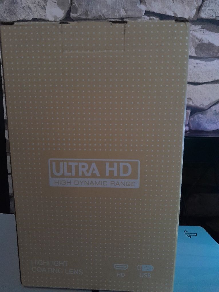 Projektor Full HD  Nowy + pilot wysyłka inpost