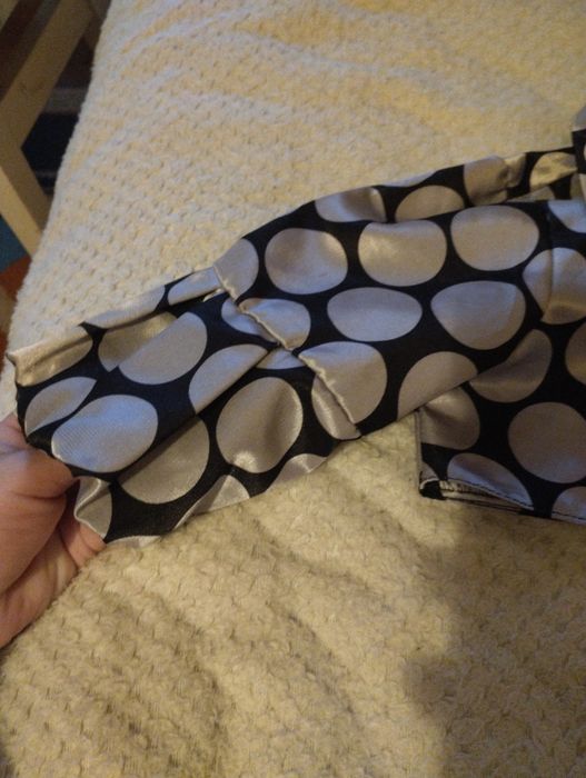 Гарне болеро для дівчинки