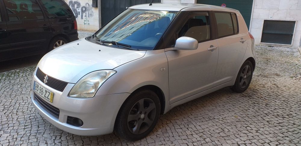 Suzuki Swift 1.3 gasolina 5 portas (Impecavel)