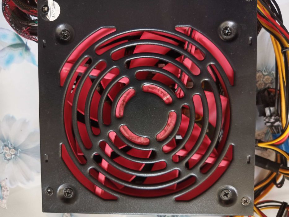 Блок живлення QUBE 500W (QBF-PFC-500W-12)