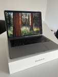 Macbook M1 13 8/256 GB stan idealny