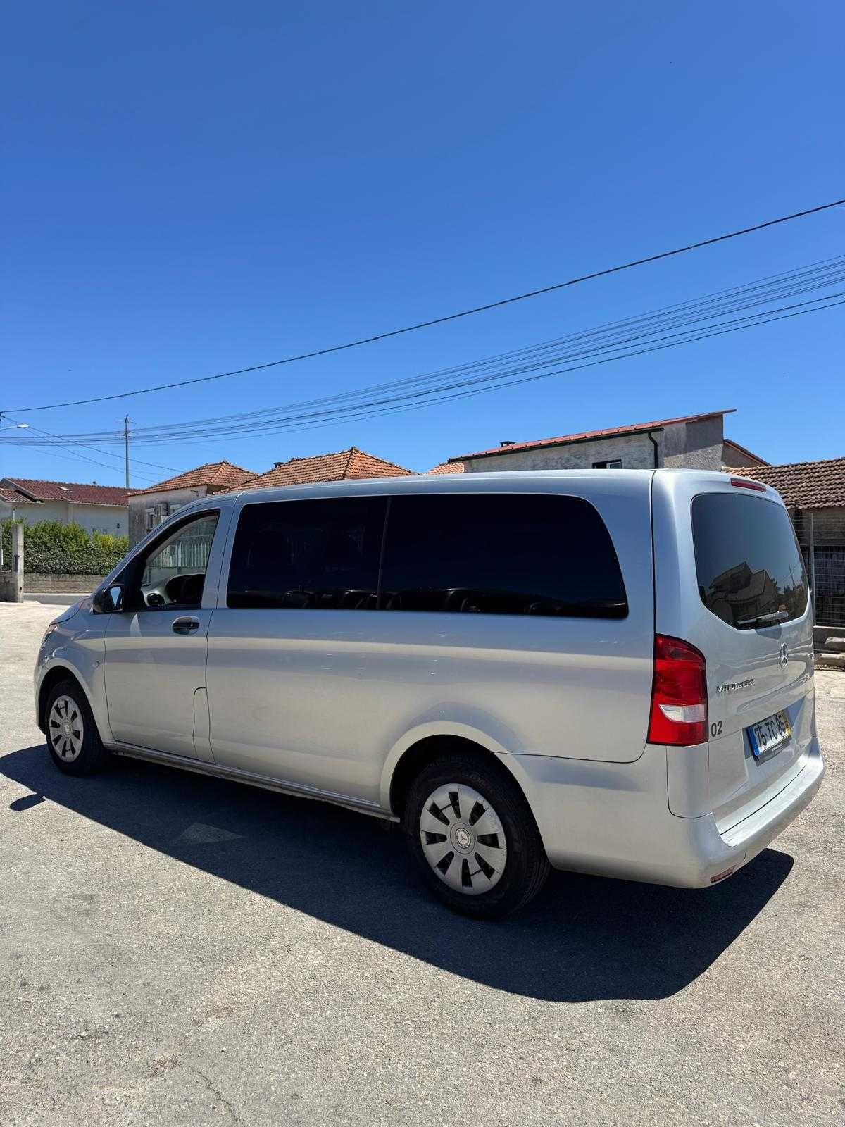 MERCEDES Vito Tourer 111CDI c/ TCC e Tacógrafo