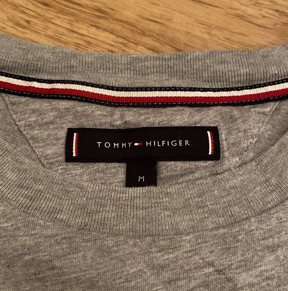 Tommy Hilfiger Big Logo T-Shirt