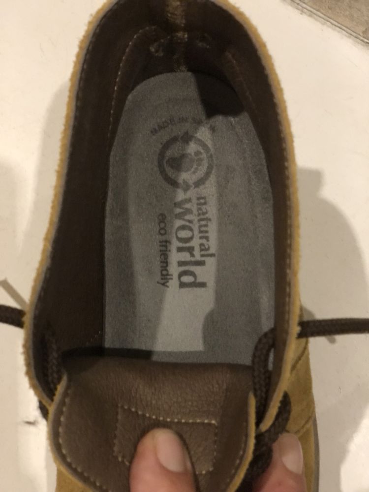 Botas Natural world impecaveis n38