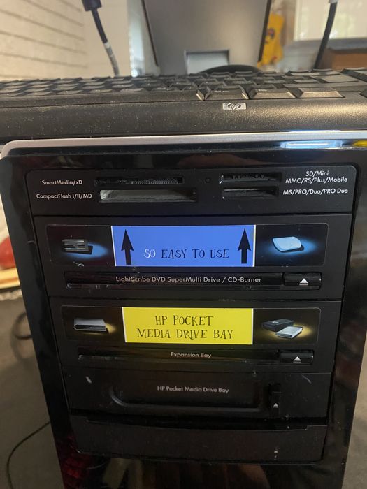 Komputer stacjonarny hp Pavilion cały zestaw