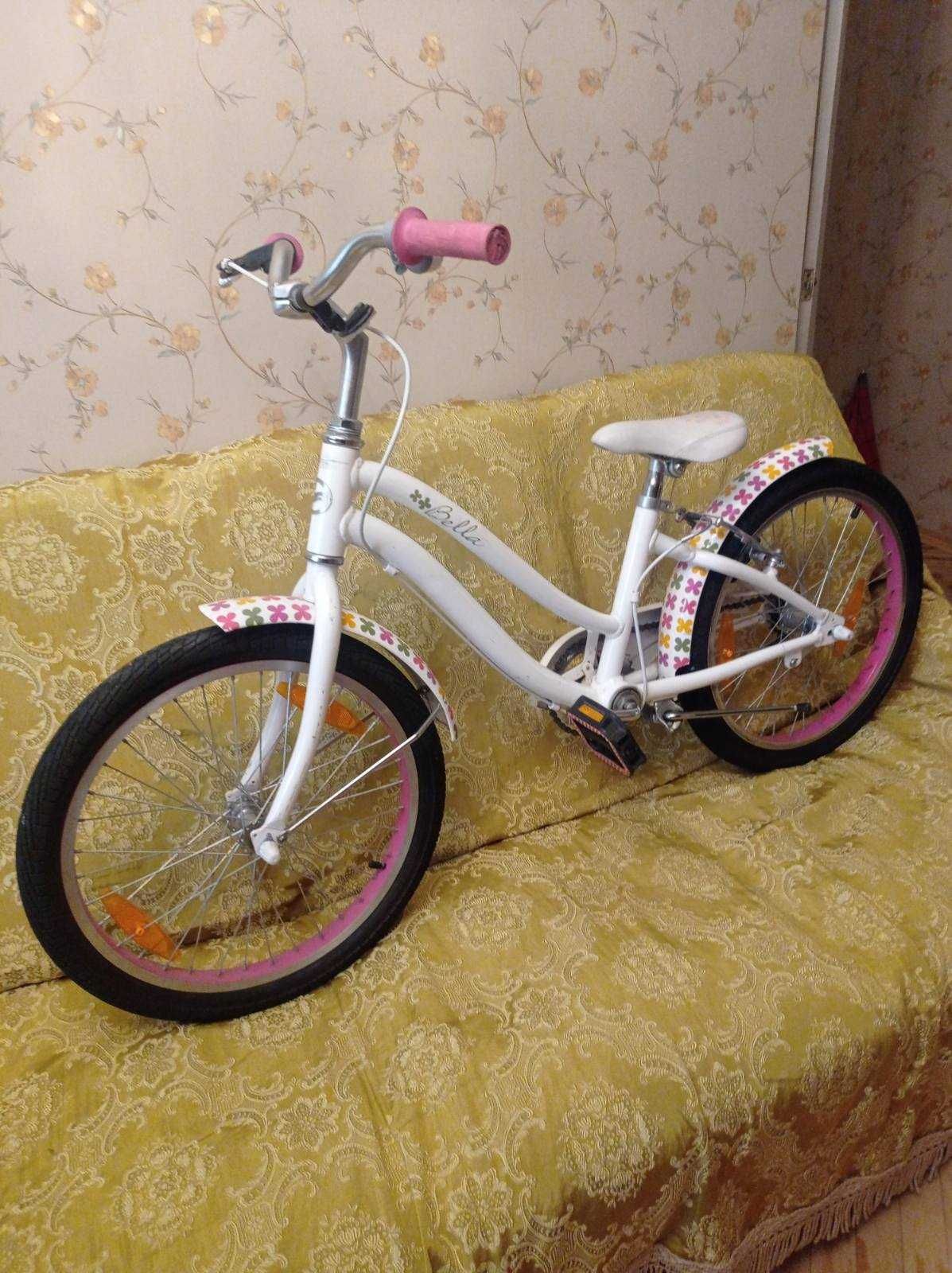 Дитячий велосипед Bella