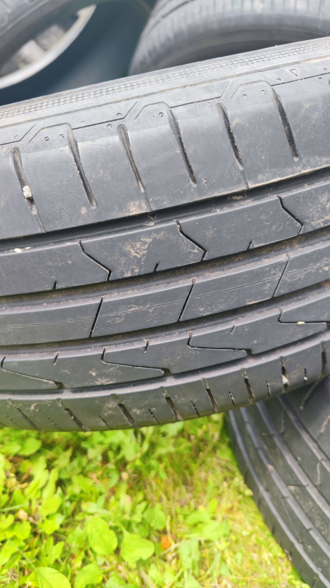 Продам шини б.у Hankook літо