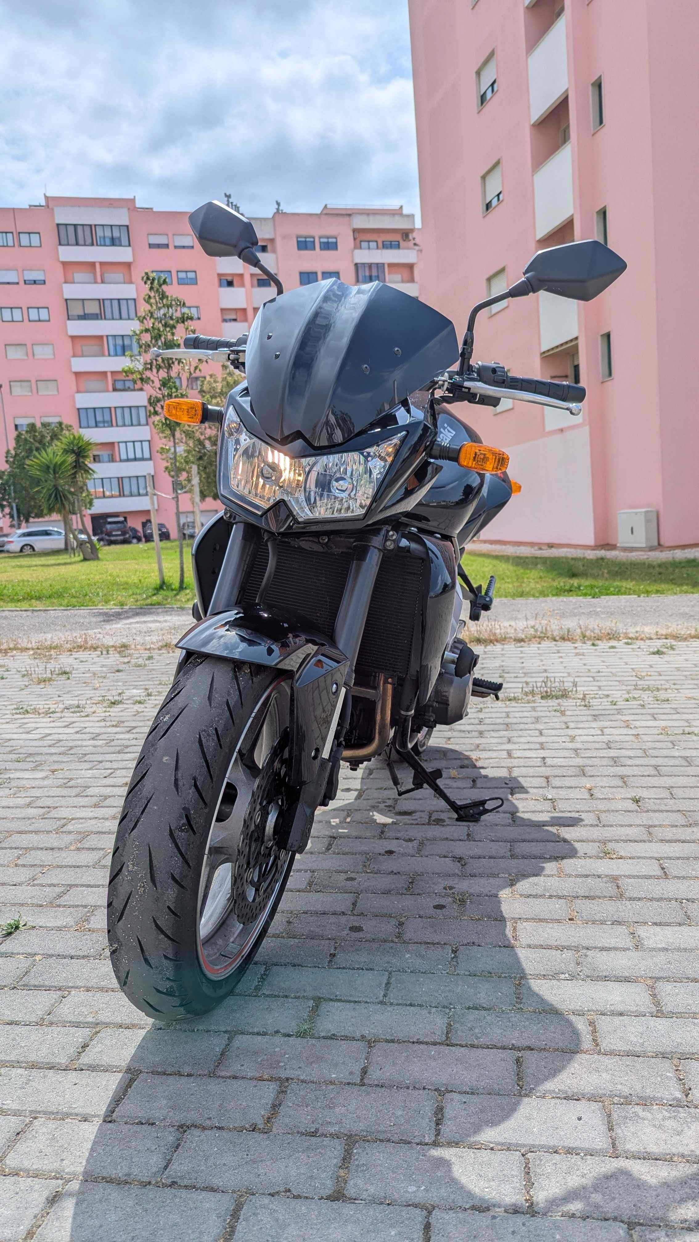 Kawasaki Z750 Preta