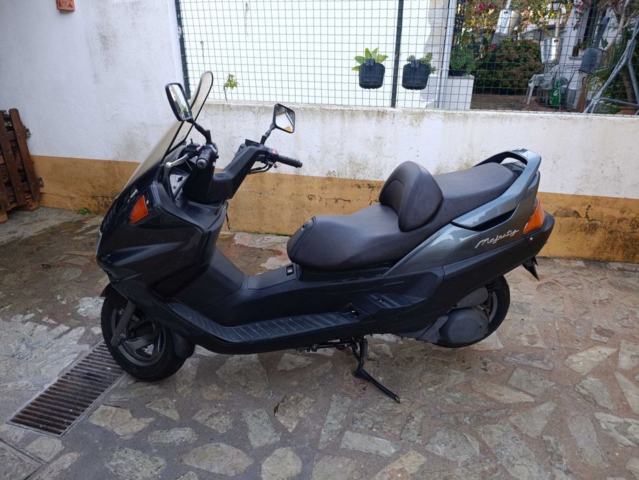 Vendo Yamaha Magesty