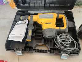 Młot do kucia młotowiertarka Dewalt SDS MAX 1350W