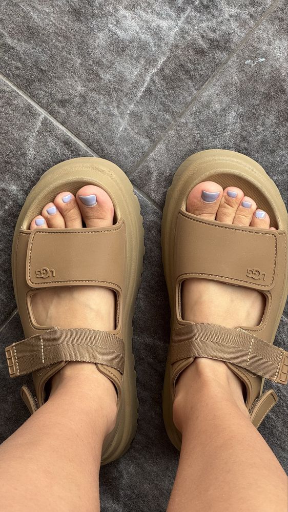Босоніжки ugg goldenglow коричневі 24.5 см 38.5
