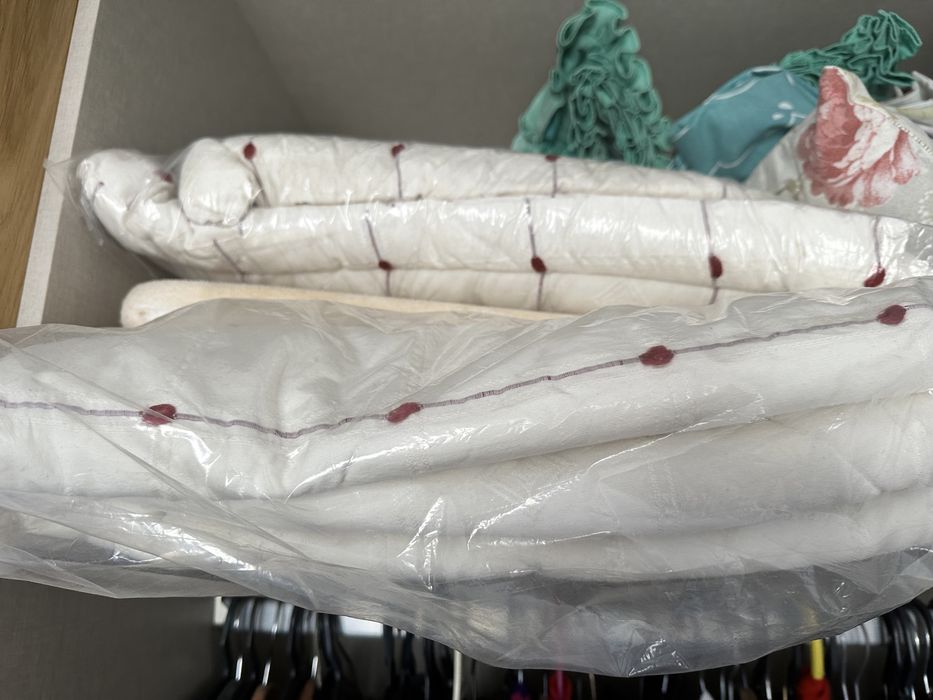 Colcha com almofadas