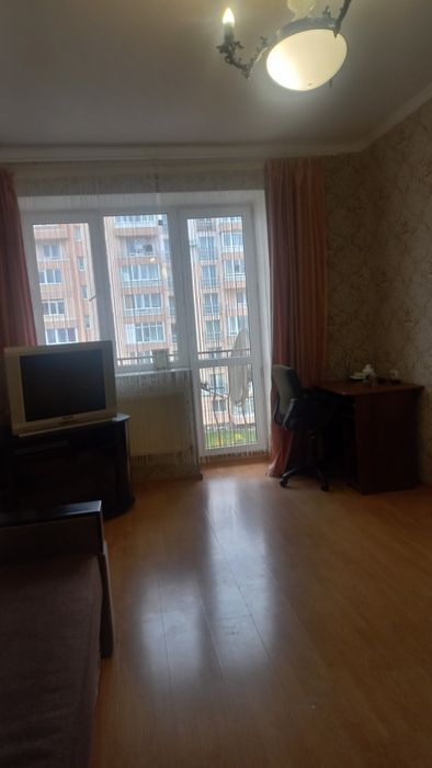 Продам 1 кімнатну квартиру по вул.Дж.Вашингтона