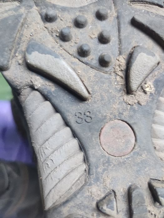 Віддам. Сапоги gore tex 33