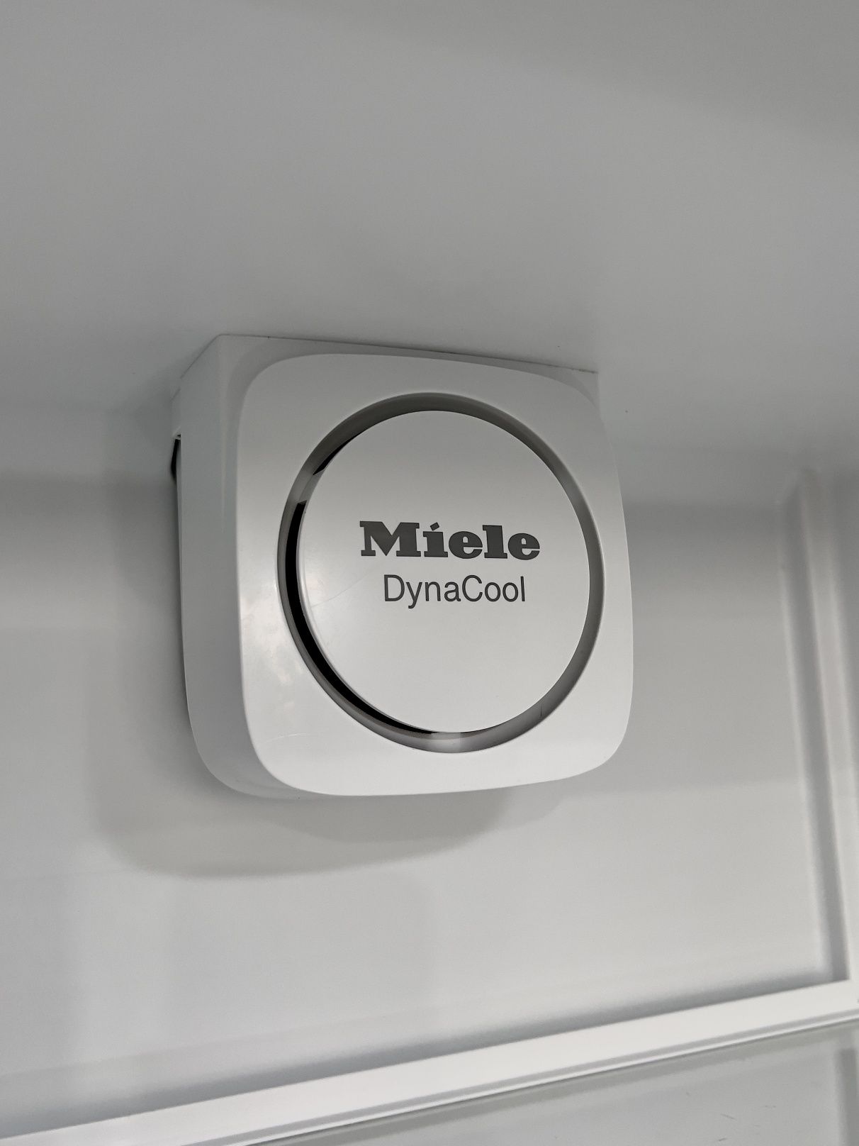Холодильник Miele нержавіюча сталь CleanSteel, 2 метри, 2021 року.