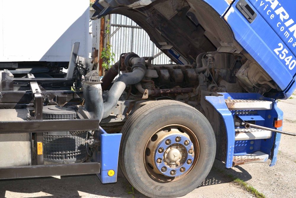 Продам MERCEDES Actros 2540