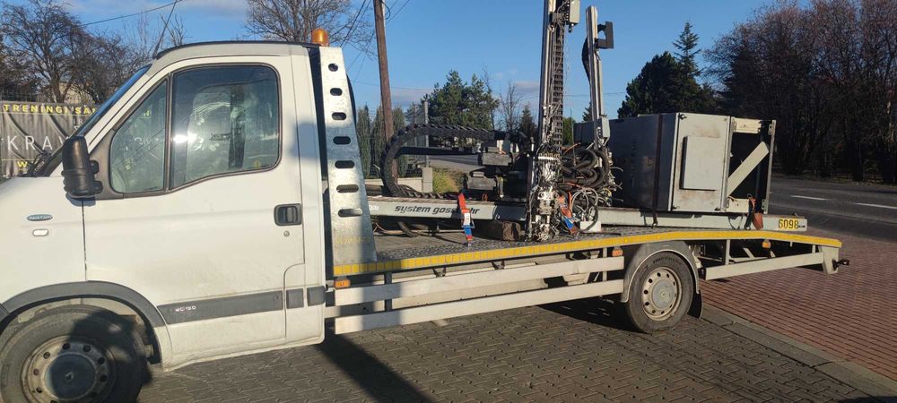 Pomoc drogowa Auto laweta transport holowanie Autolaweta Dzierżoniów