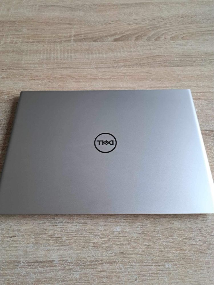 Dell Vostro 5471 i5 16GB SSD256 Win11P nowa bateria