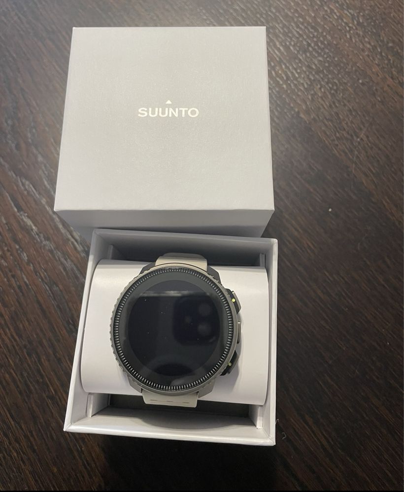 Nowy Suunto Vertical Titanium Solar Sand