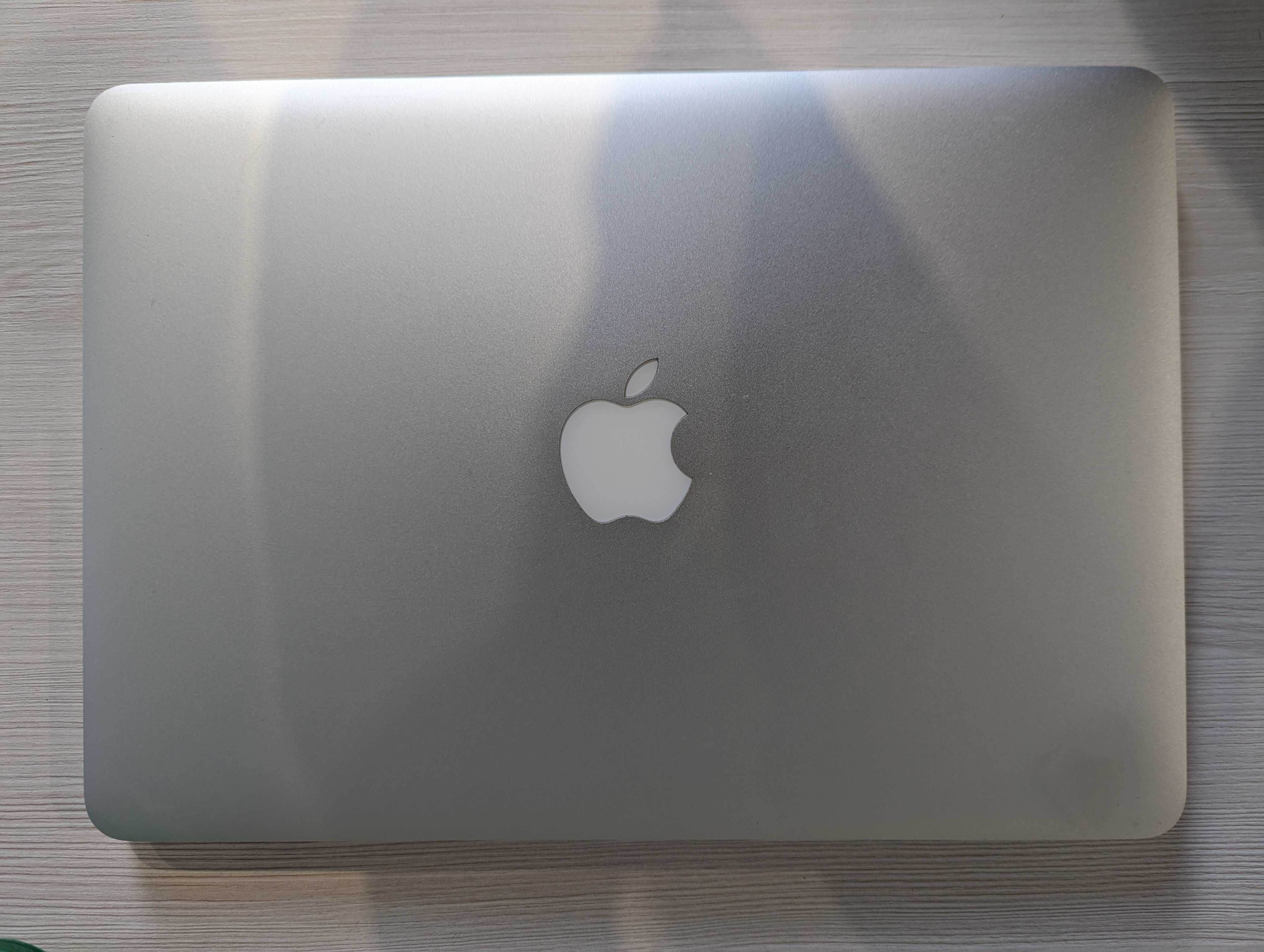 Ноутбук Apple A1502 MacBook Pro Retina 13