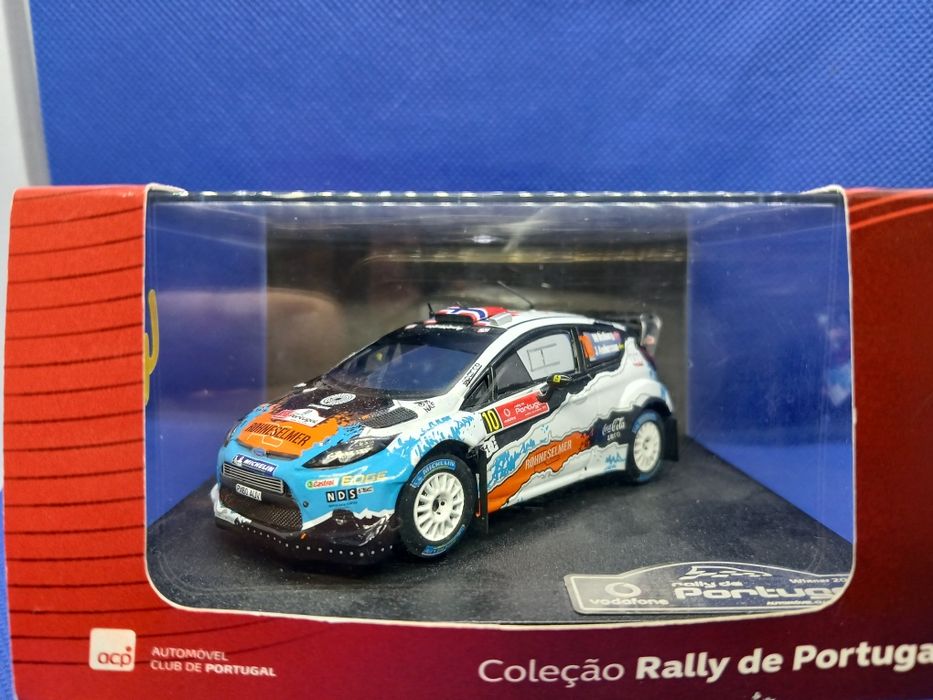 Miniatura  1/43 Ford Fiesta RS WRC Vencedor do Rally  de Portugal 2012