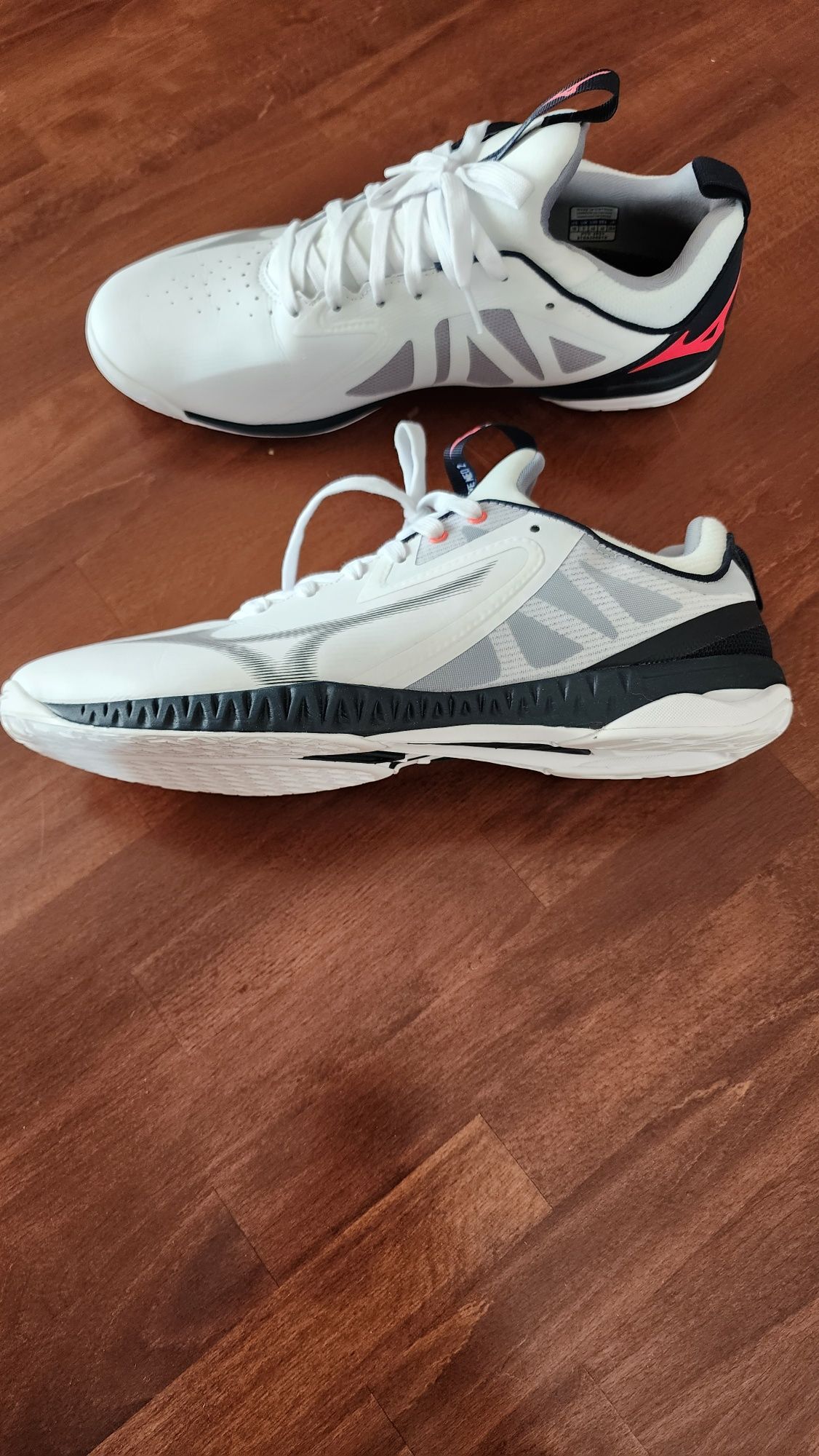 Mizuno Wave Drive  Neo 2