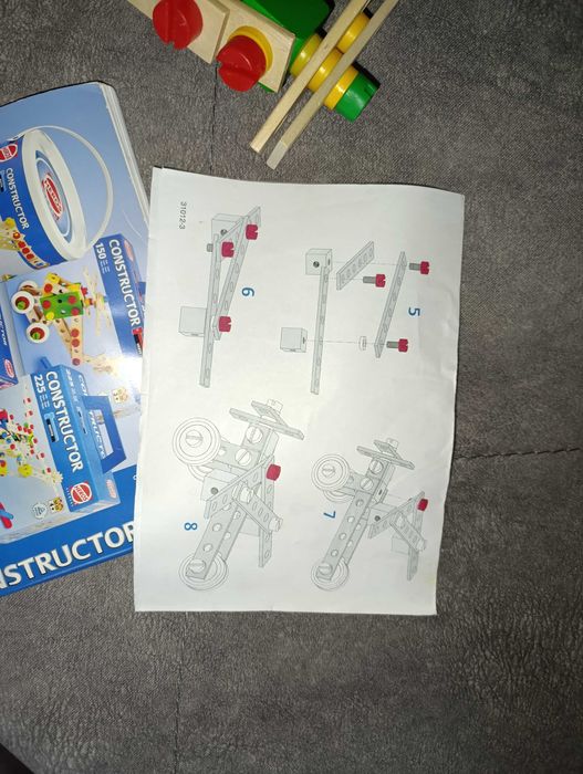 Дерев'яний конструктор самольотик