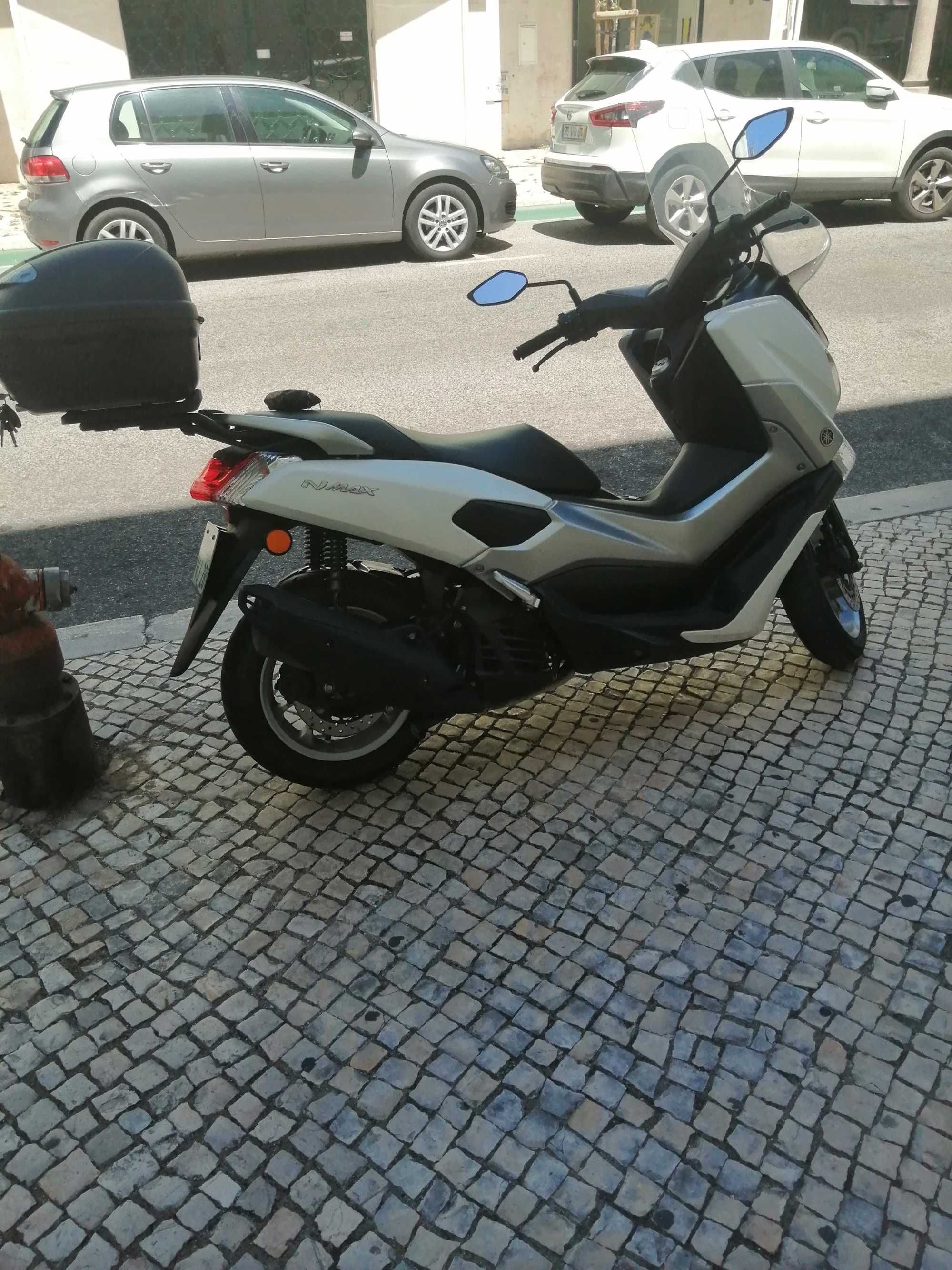 Moto como nova..Vendo por ir comprar cilindrada maior..