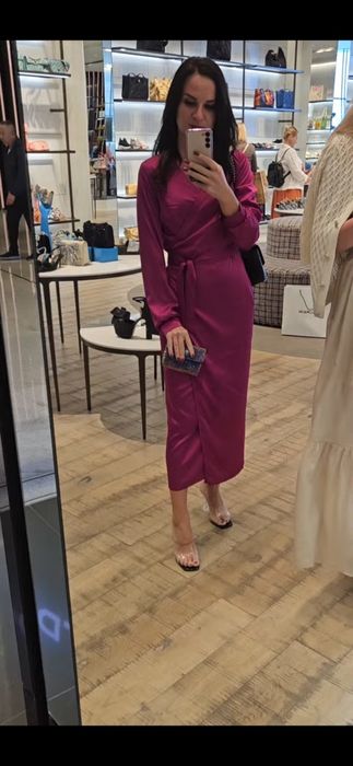 Сукня на запах довга шовк 100% атлас, малинова