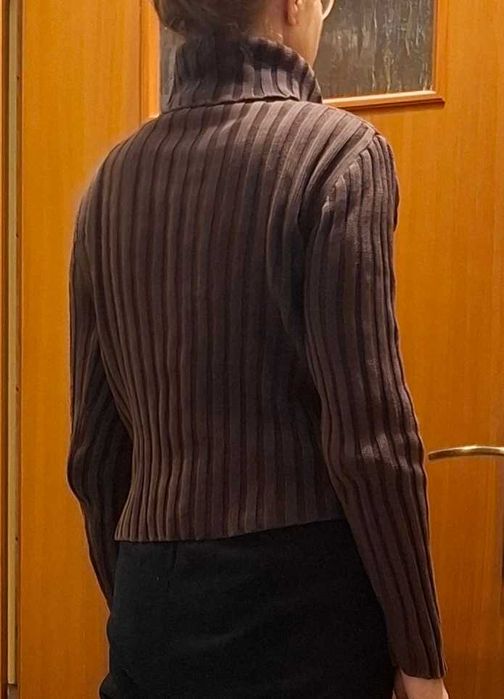 Sweter-golf ciemno-brązowy, bawełna, wiązany splot