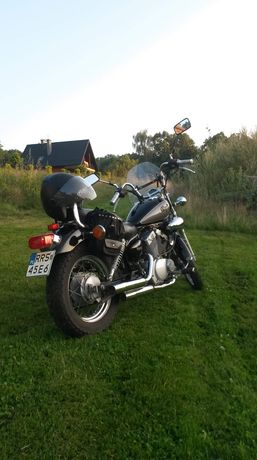 Motocykl Yamaha virago 125. 1998 r Kat.B  23300 km  sakwy szyba