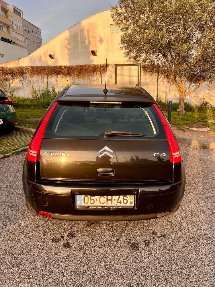 Citroën C4 1.6 HDi 110 VTR Pack