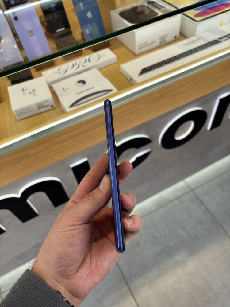 Вживаний Redmi Note 10 5G 4/128gb