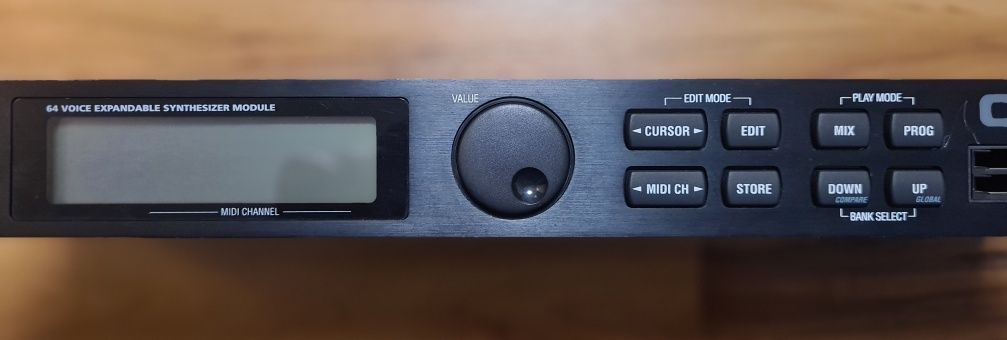 Moduł Alesis QSR