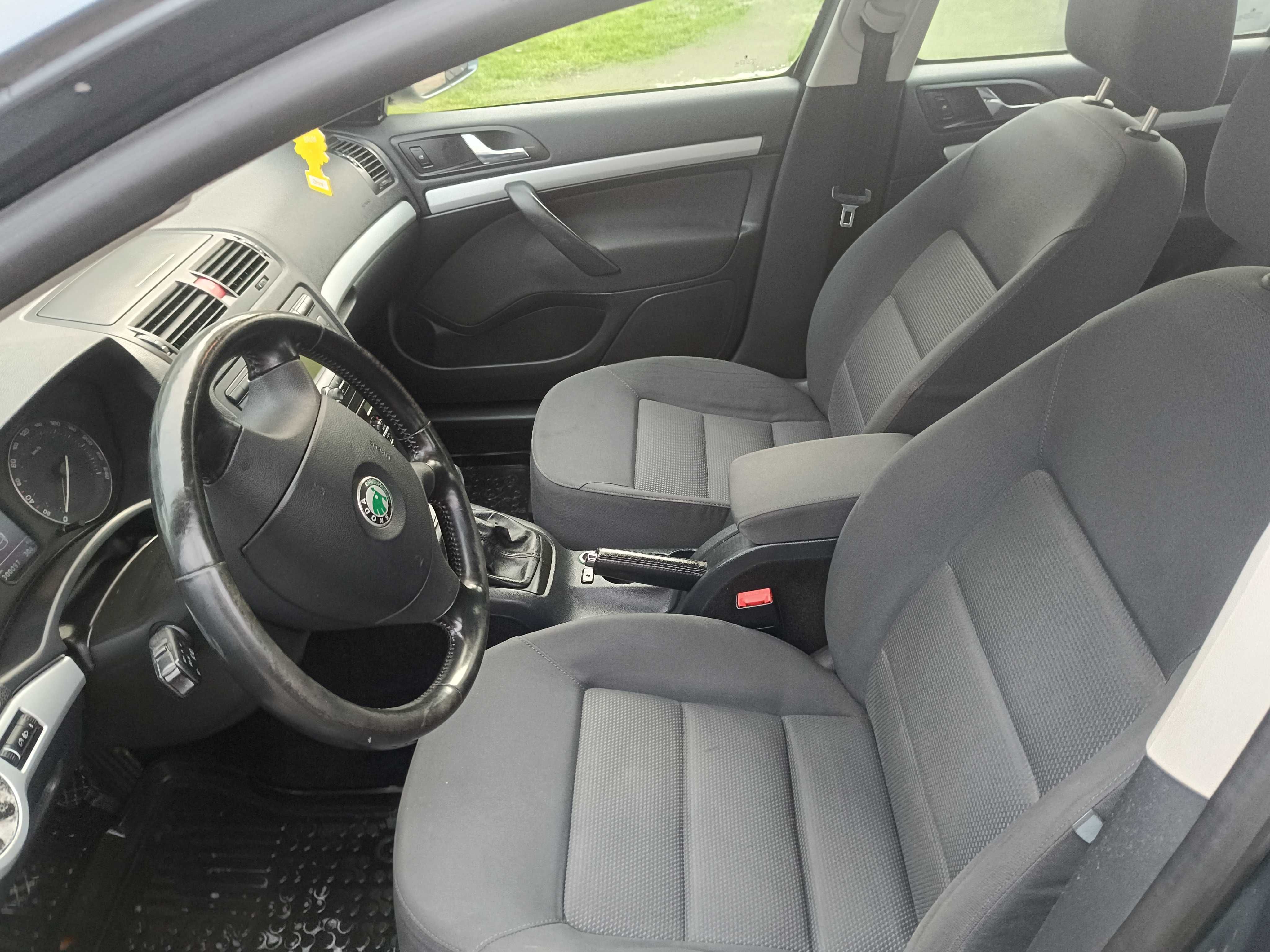 Skoda Octavia 1.6
