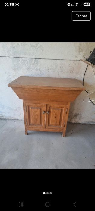 Masseira antiga em madeira