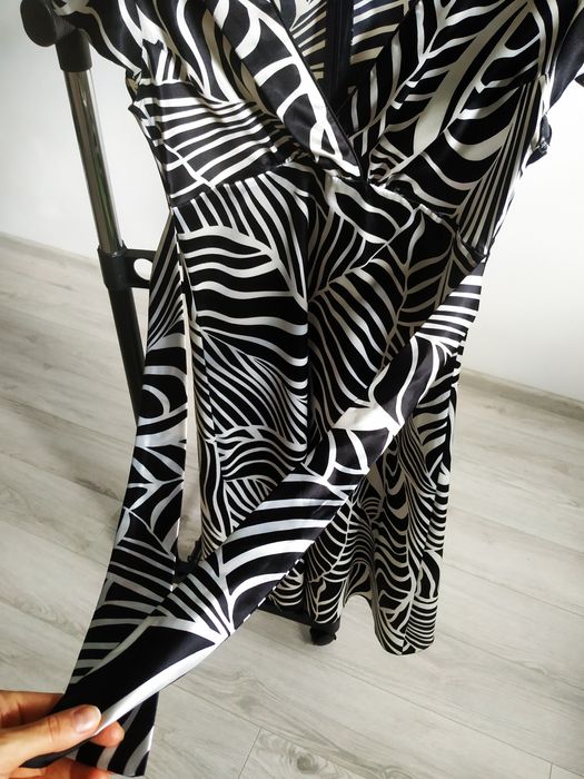 Sukienka Defacto rozmiar M