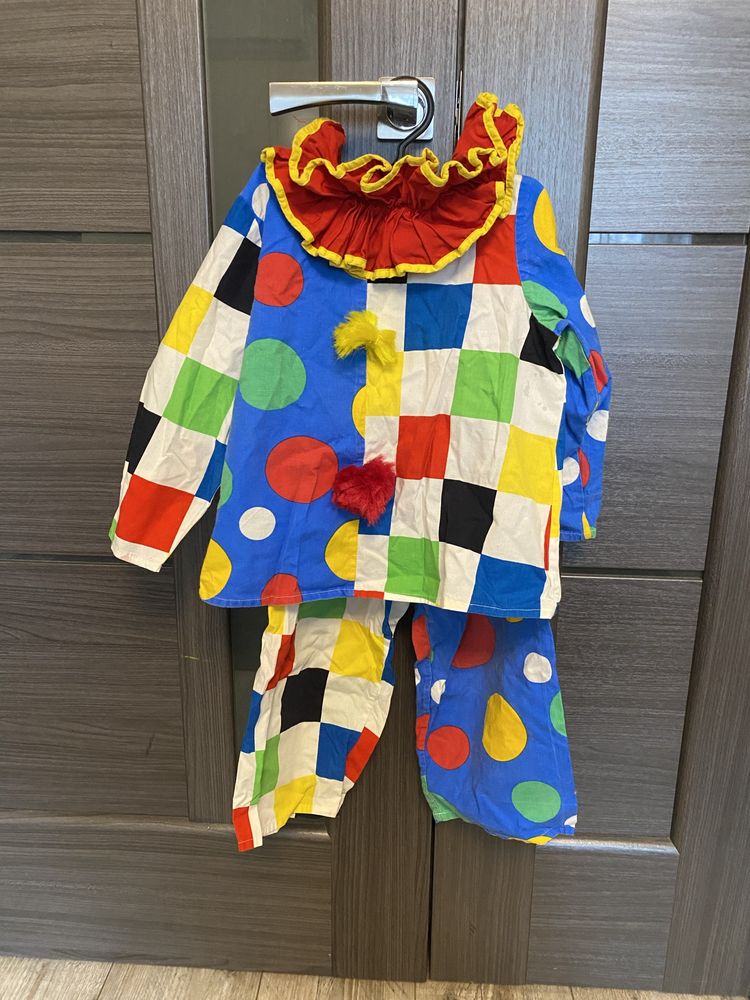 Карнавальный костюм клоун Петрушка фокусник 4-5 года