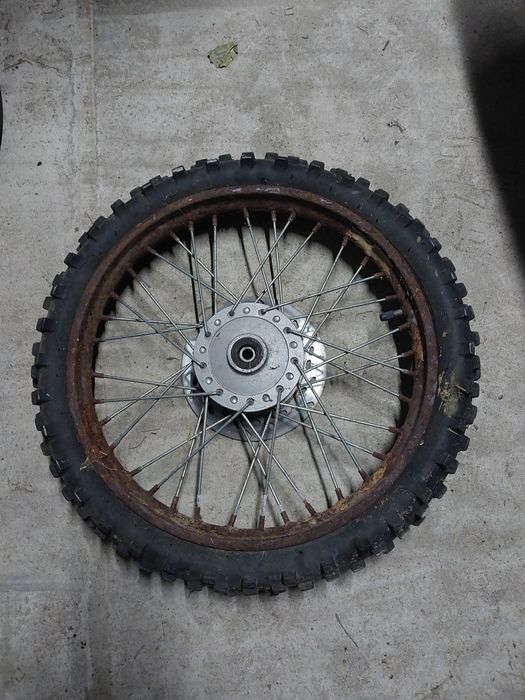 Koło przód 110 125 loncin 200 250 cross 16cali